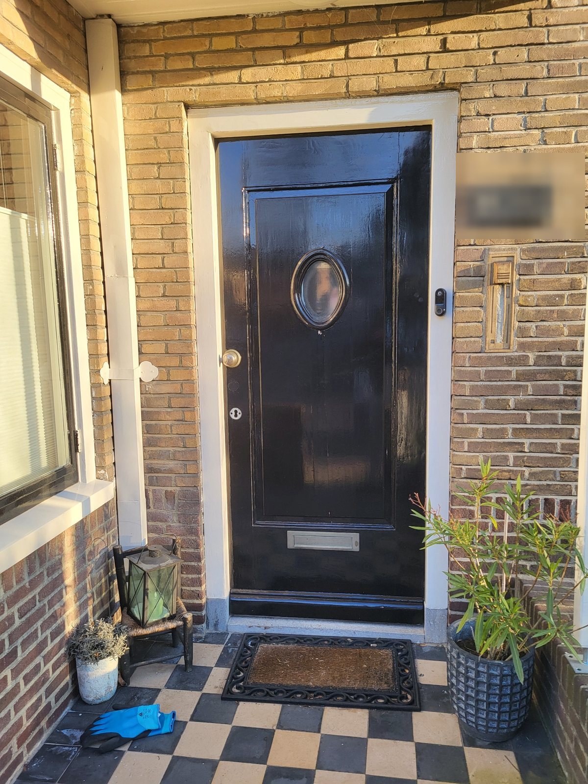 Voor: Voor - zwart geschilderd